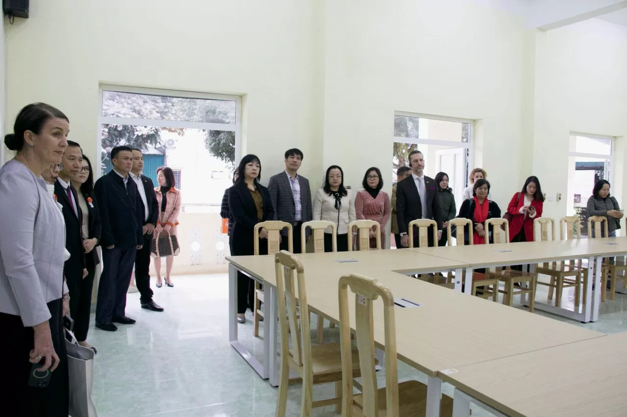 Ra mắt Ngôi nhà Ánh Dương tại Hoà Bình: Xua đi bóng tối của bạo lực giới Ra mắt Ngôi nhà Ánh Dương tại Hoà Bình: Xua đi bóng tối của bạo lực giới