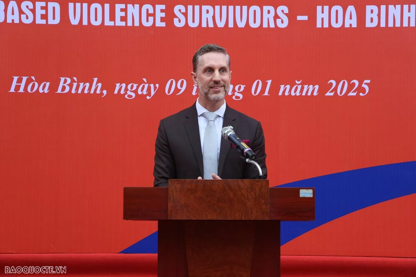 Trưởng Đại diện UNFPA cảm nhận nỗ lực mạnh mẽ của Việt Nam nhằm chấm dứt bạo lực trên cơ sở giới Trưởng Đại diện UNFPA cảm nhận nỗ lực mạnh mẽ của Việt Nam nhằm chấm dứt bạo lực trên cơ sở giới