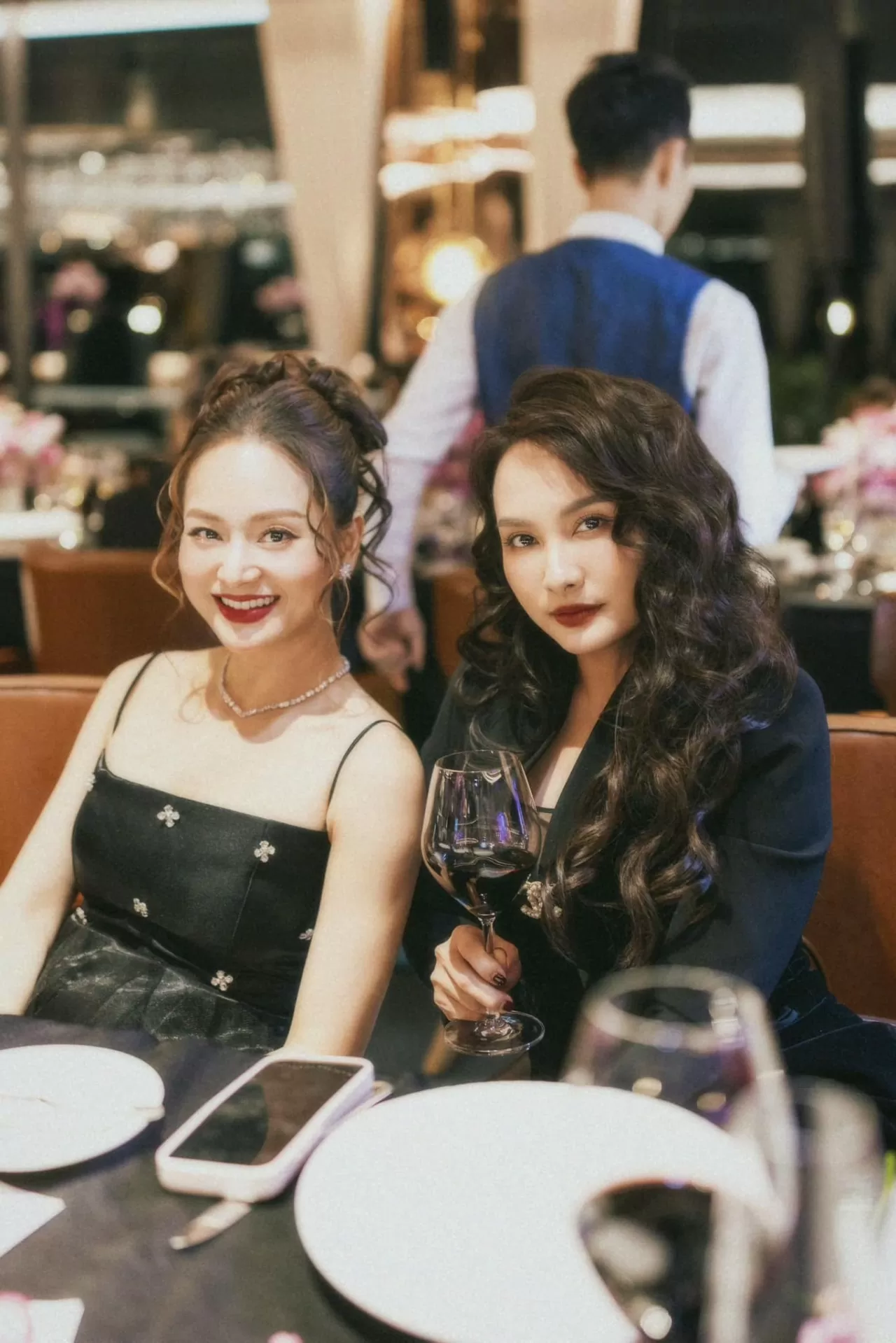 Sao Việt Sao Việt