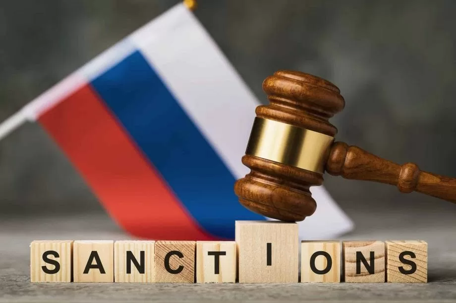Anh tung đòn trừng phạt hàng chục thực thể Nga, Mỹ cảnh báo sẽ không ngồi yên nếu bị Moscow qua mặt