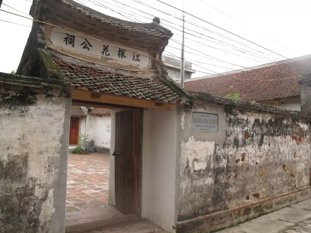 Làng cổ Đường Lâm: Nơi lưu giữ nét văn hóa đồng bằng Bắc Bộ Làng cổ Đường Lâm: Nơi lưu giữ nét văn hóa đồng bằng Bắc Bộ
