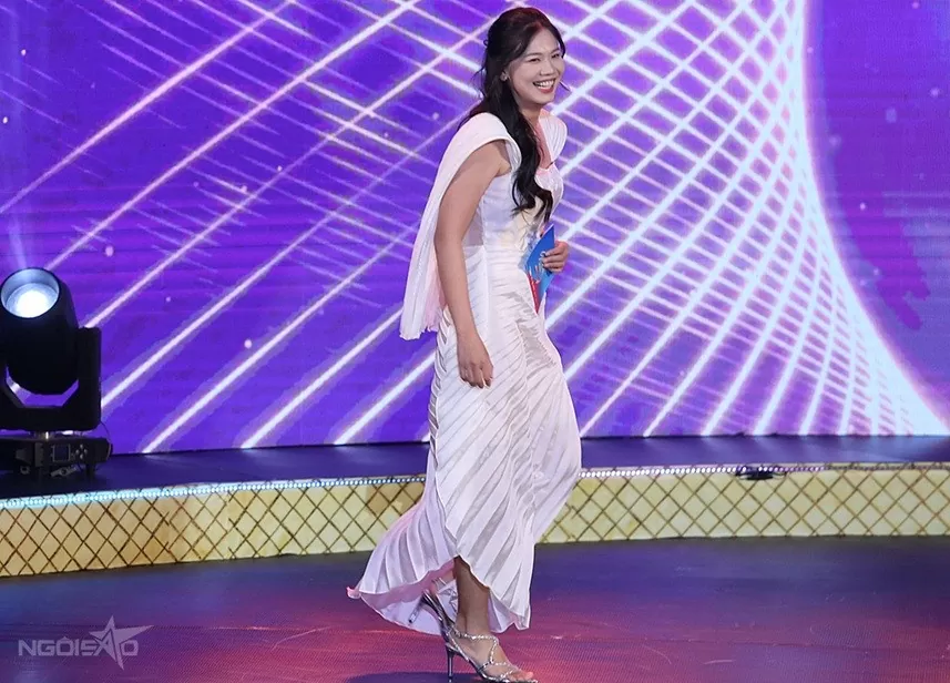 Gala Cup Chiến thắng 2024: Kình ngư Nguyễn Thị Ánh Viên 'tỏa sáng' Gala Cup Chiến thắng 2024: Kình ngư Nguyễn Thị Ánh Viên 'tỏa sáng'