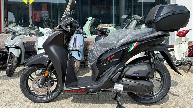 Cận cảnh Honda SH150i Sport Edition 2025 vừa về Việt Nam, giá hơn 200 triệu đồng