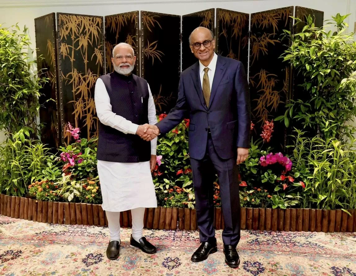 Tổng thống Singapore thăm Ấn Độ, trọng tâm vào hợp tác phi truyền thống Tổng thống Singapore thăm Ấn Độ, trọng tâm vào hợp tác phi truyền thống