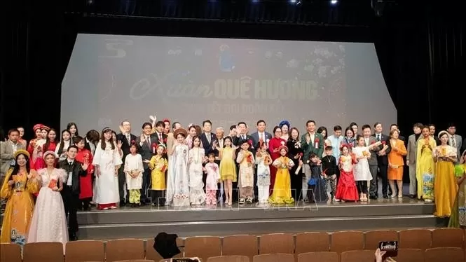 Hân hoan đón Xuân quê hương, Tết đại đoàn kết tại Fukuoka, Nhật Bản Hân hoan đón Xuân quê hương, Tết đại đoàn kết tại Fukuoka, Nhật Bản