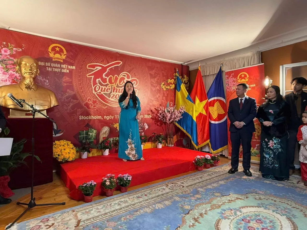 Ấm áp không khí Xuân Quê hương tại ‘mái nhà chung’ của người Việt ở Thuỵ Điển và Latvia Ấm áp không khí Xuân Quê hương tại ‘mái nhà chung’ của người Việt ở Thuỵ Điển và Latvia