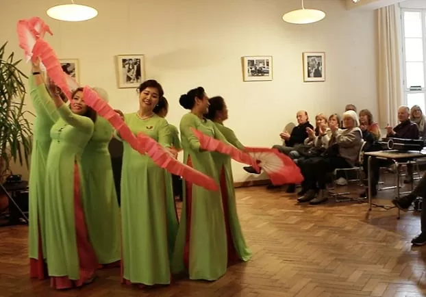 Việt Nam đầy màu sắc qua những thước phim của nhà làm phim Đức