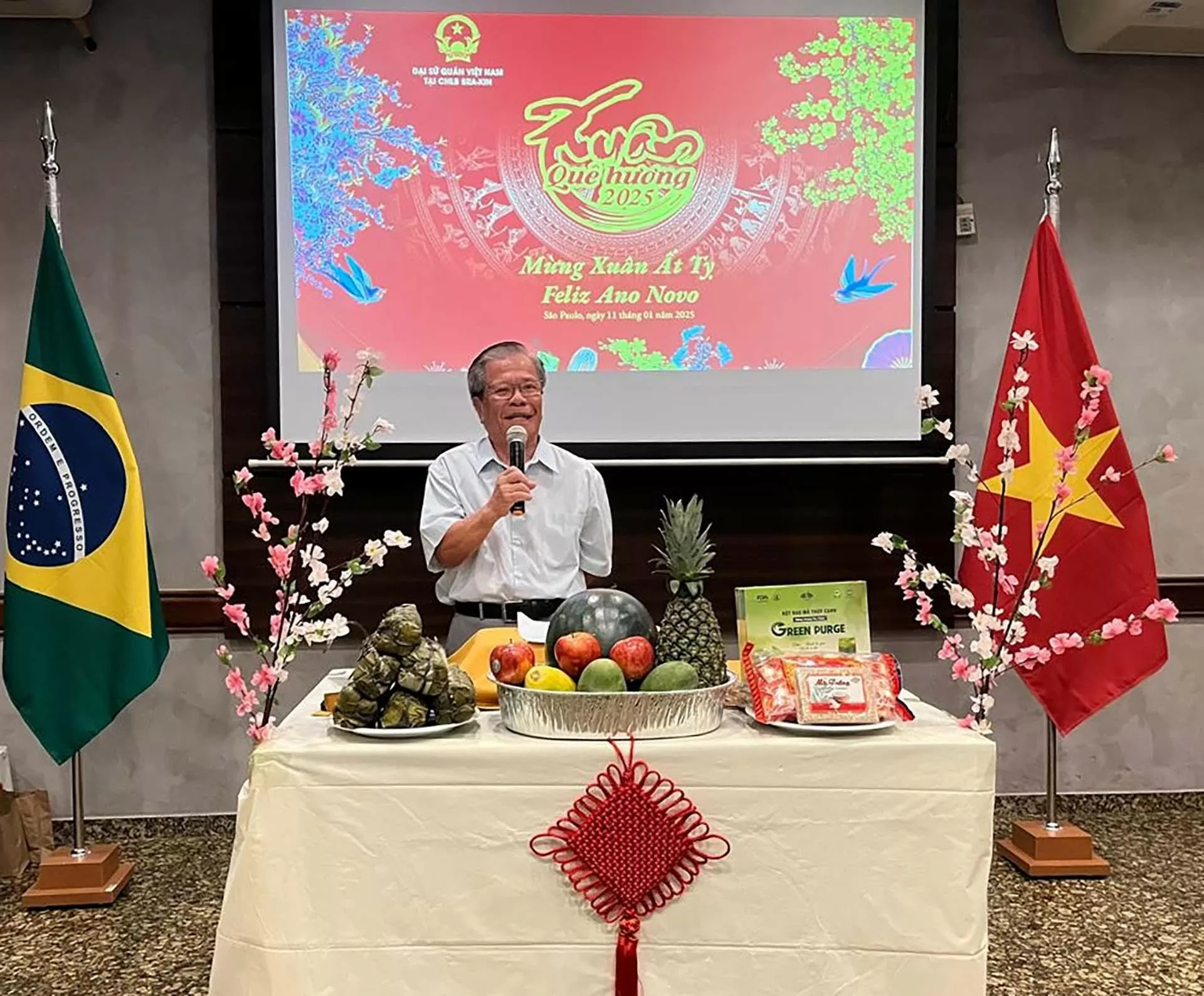 Đầm ấm chương trình Xuân Quê hương 2025 tại thành phố São Paulo, Brazil