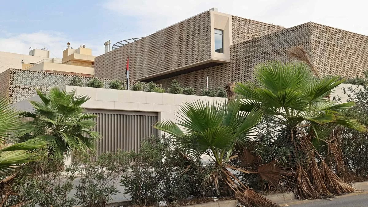 UAE mở lại Đại sứ quán tại Lebanon sau hơn ba năm vắng bóng UAE mở lại Đại sứ quán tại Lebanon sau hơn ba năm vắng bóng