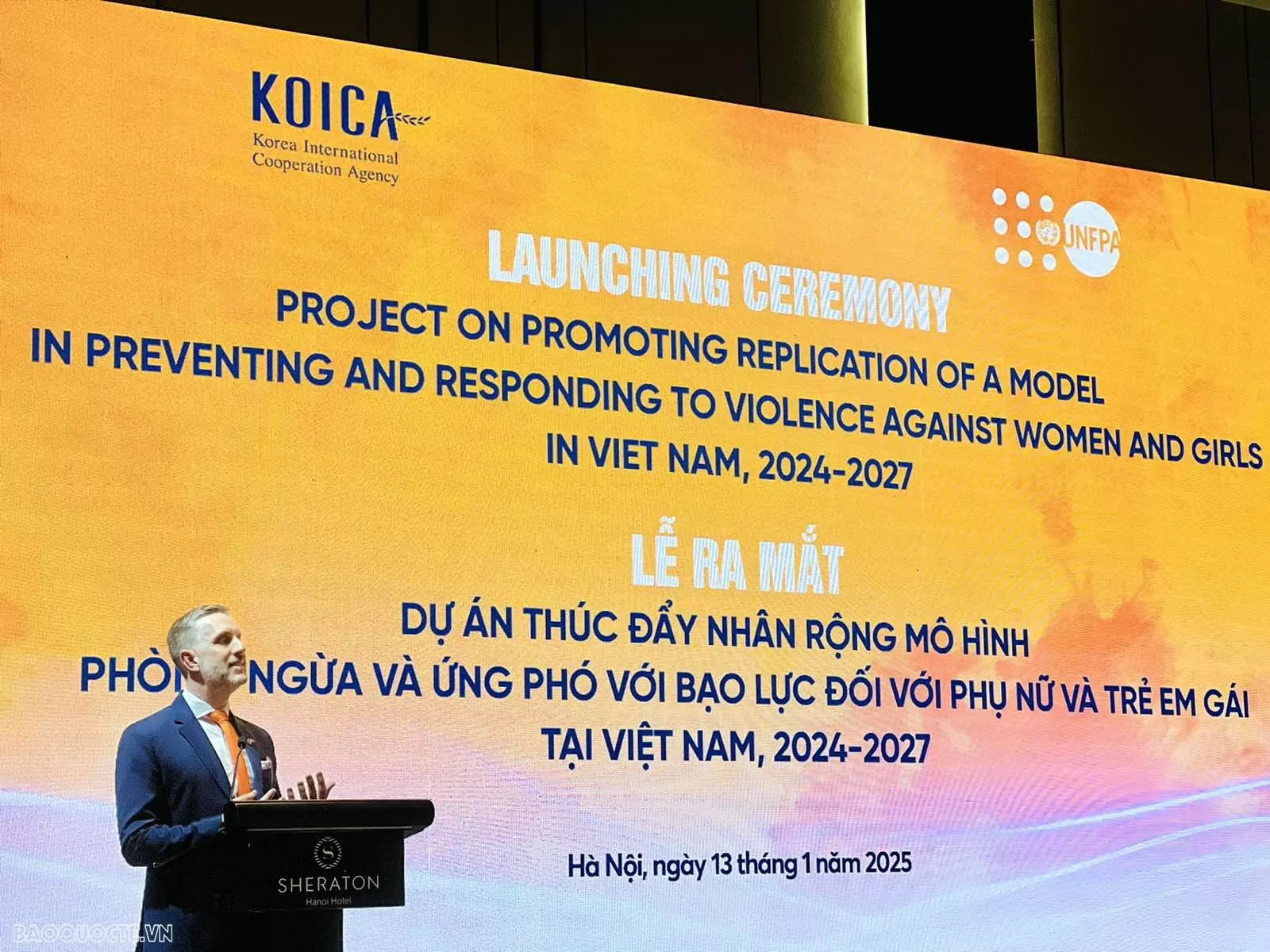 Khởi động hai dự án trị giá 5,5 triệu USD nhằm đẩy lùi bạo lực trên cơ sở giới đối với phụ nữ và trẻ em gái ở Việt Nam Khởi động hai dự án trị giá 5,5 triệu USD nhằm đẩy lùi bạo lực trên cơ sở giới đối với phụ nữ và trẻ em gái ở Việt Nam