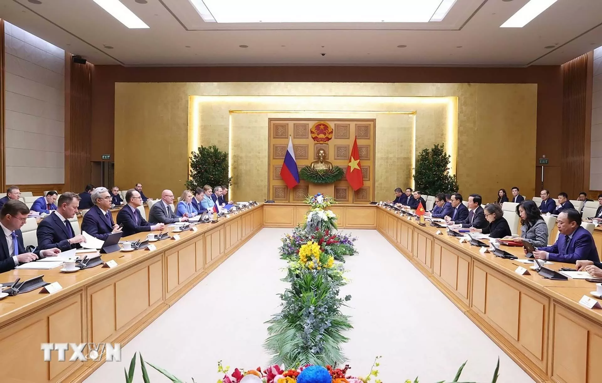 Phó Thủ tướng Trần Hồng Hà làm việc với Phó Thủ tướng Liên bang Nga Phó Thủ tướng Trần Hồng Hà làm việc với Phó Thủ tướng Liên bang Nga