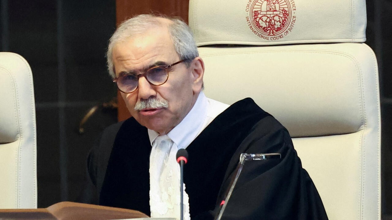 chanh an icj bat ngo duoc bo nhiem lam thu tuong lebanon