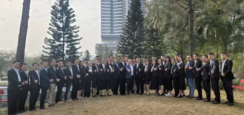 Tập thể cán bộ, nhân viên Diligo luôn áp dụng đạo đức nhân bản, nhân quả của Đức Phật trong đời sống hàng ngày.