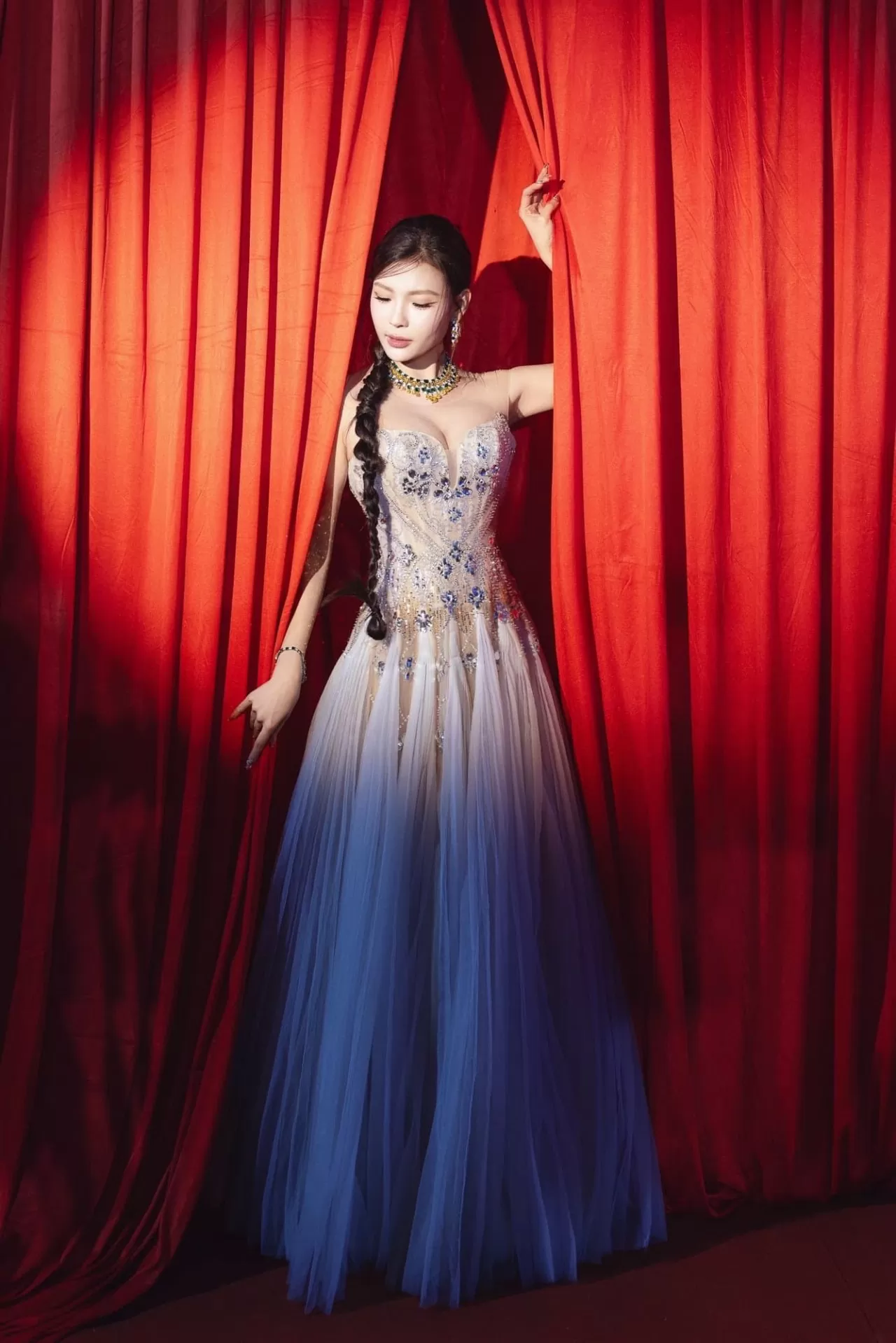 Diễn viên Thúy Diễm Diễn viên Thúy Diễm