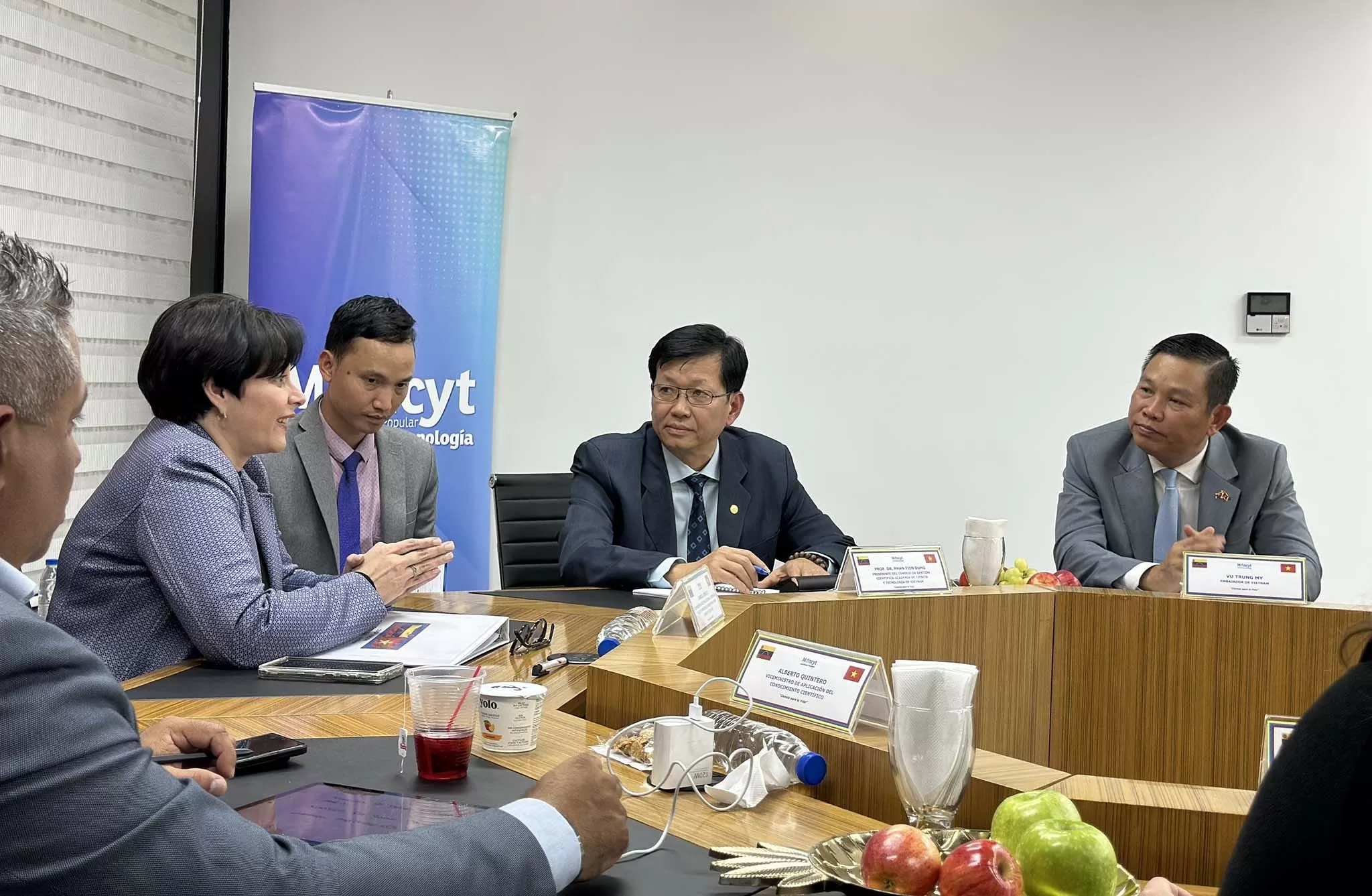 Venezuela đánh giá cao định hướng phát triển khoa học công nghệ của Việt Nam