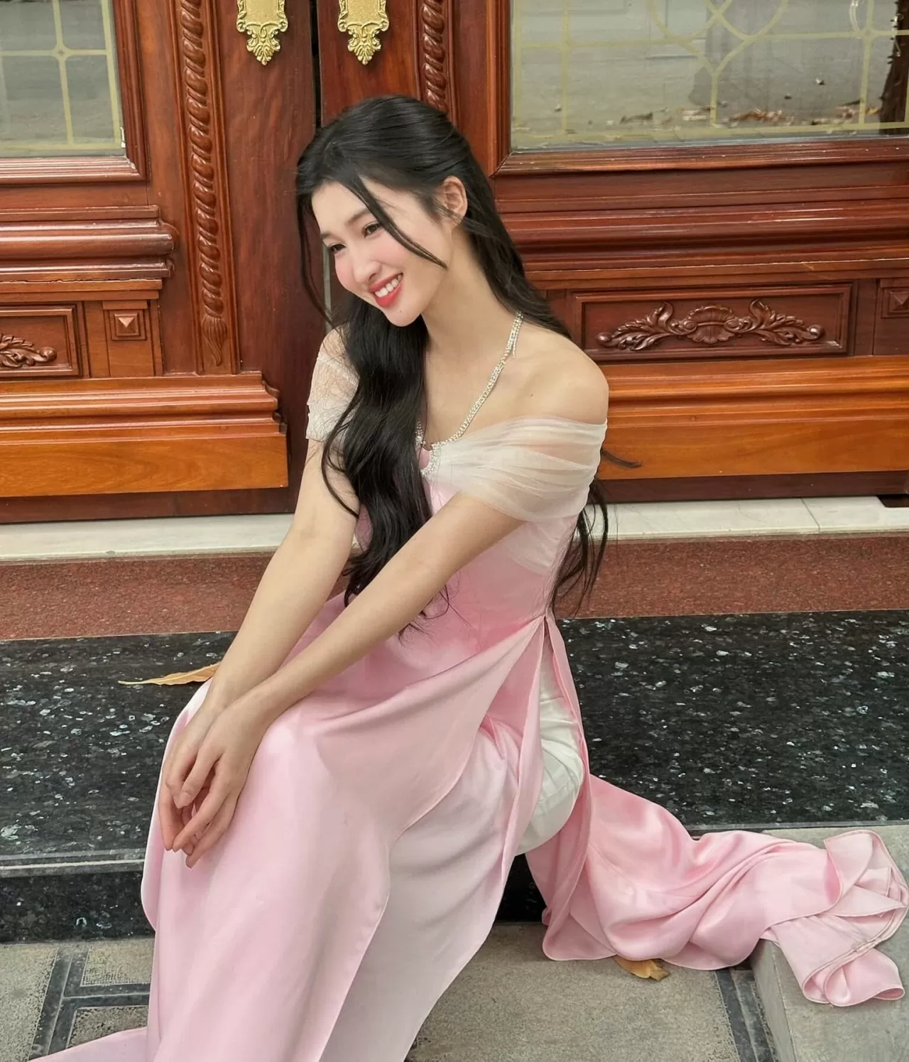 Á hậu Phương Nhi Á hậu Phương Nhi