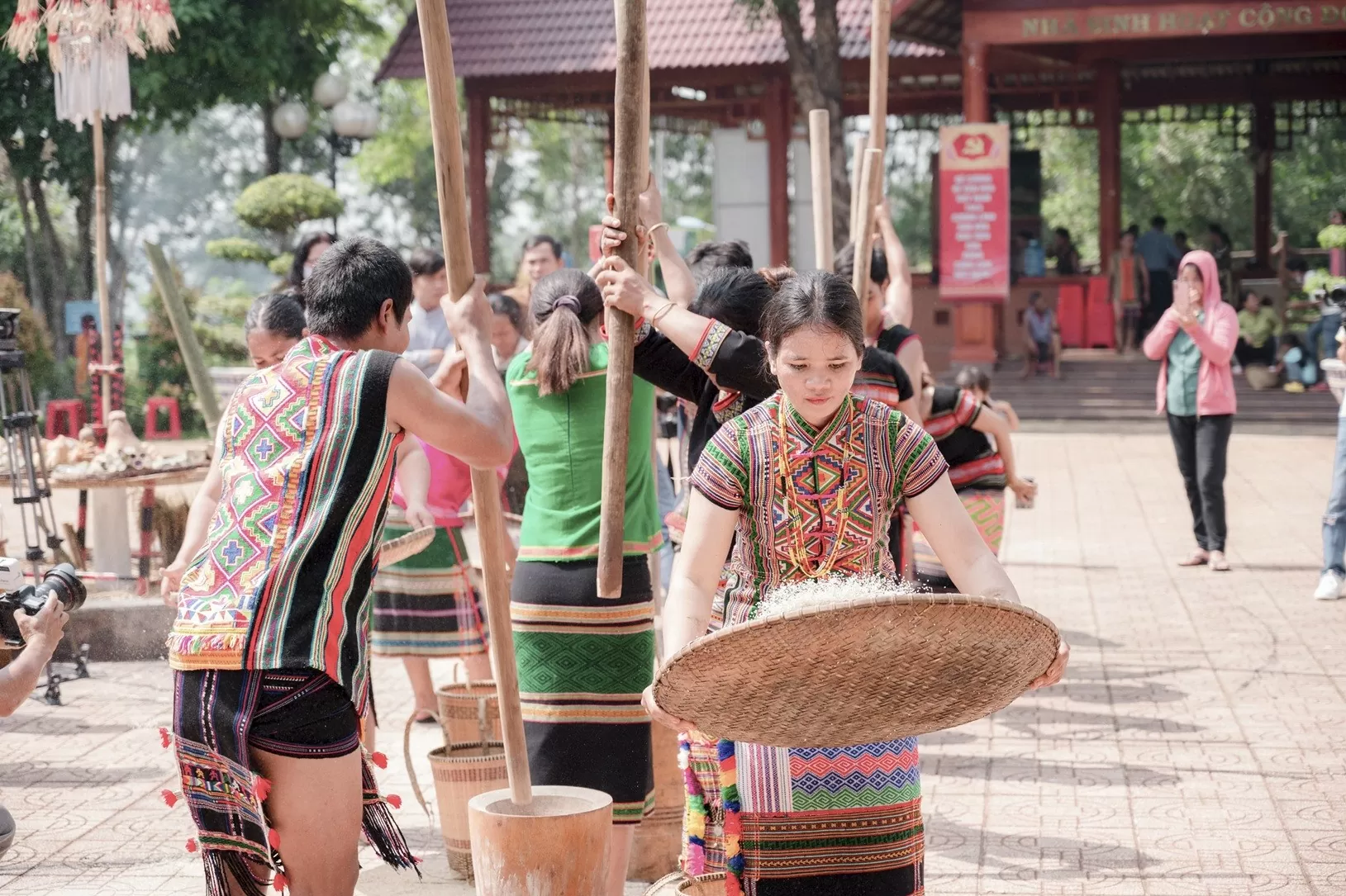 Đặc trưng văn hóa, con người Bình Phước và những định hướng phát triển