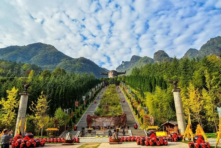 Cơ hội hợp tác rộng mở trong lĩnh vực du lịch, văn hóa với tỉnh Hồ Bắc (Trung Quốc) Cơ hội hợp tác rộng mở trong lĩnh vực du lịch, văn hóa với tỉnh Hồ Bắc (Trung Quốc)