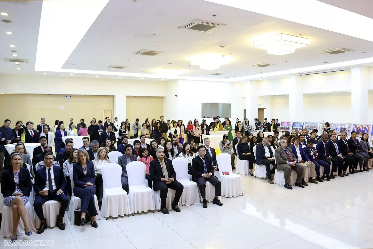 Bộ Ngoại giao thắt chặt gắn kết với Cơ quan đại diện và báo chí nước ngoài thường trú tại Việt Nam