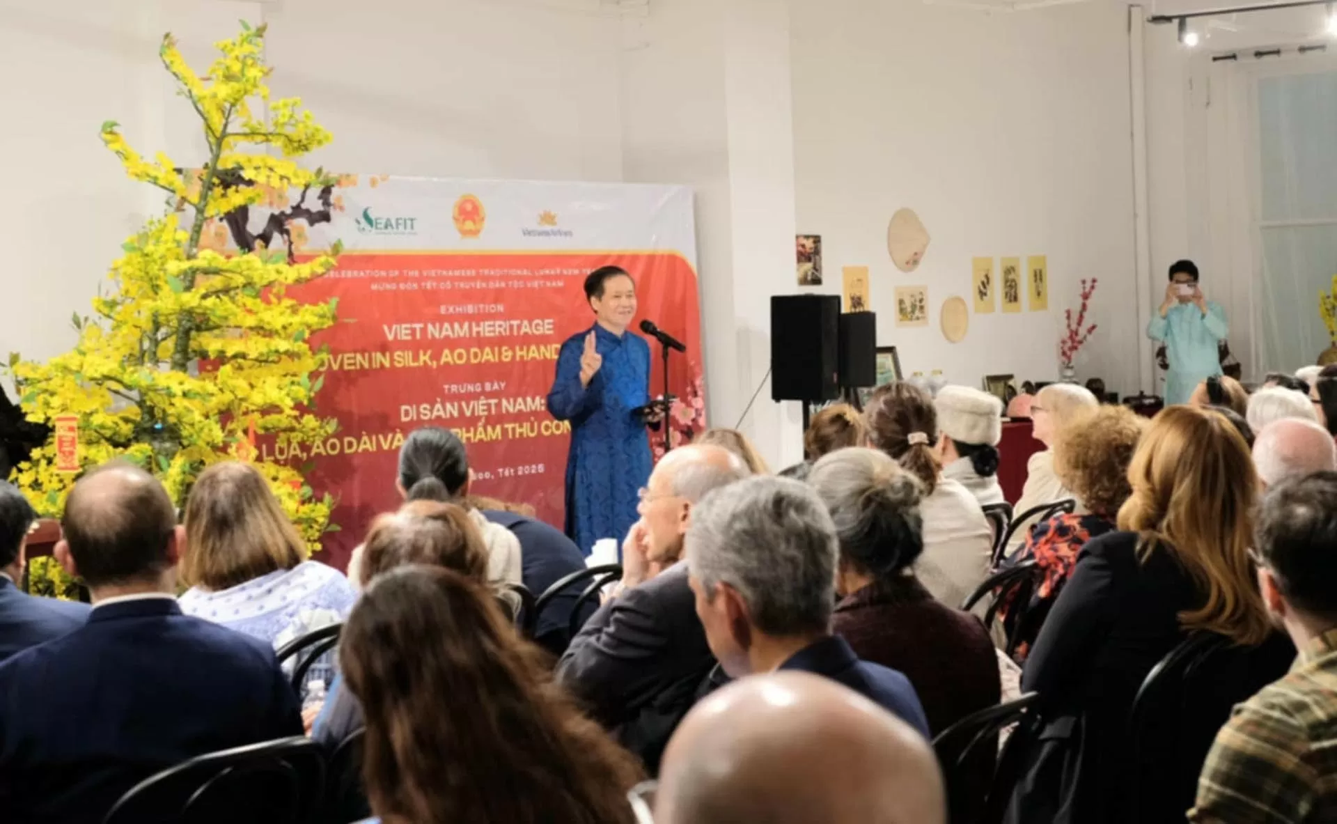 Lụa, áo dài và thủ công mỹ nghệ: Kết nối tinh hoa văn hóa Việt với thế giới từ San Francisco