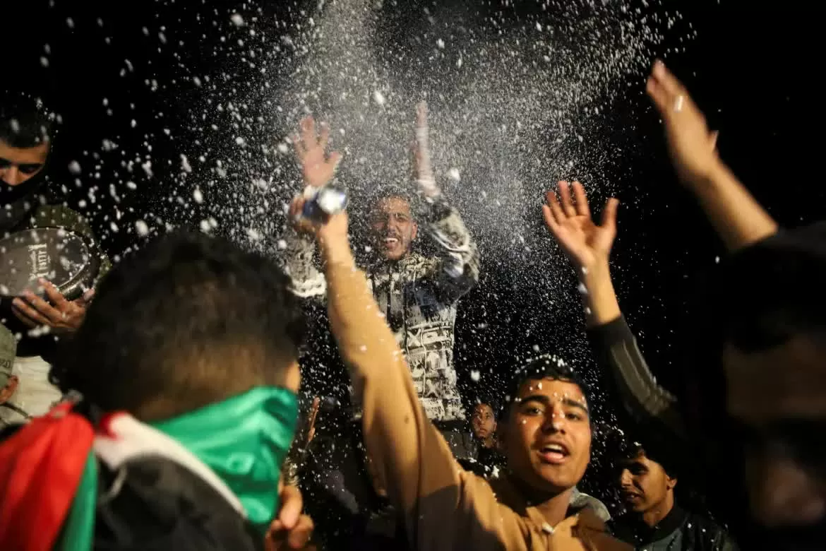 Niềm hân hoan của hàng nghìn người trên khắp Dải Gaza sau thoả thuận ngừng bắn