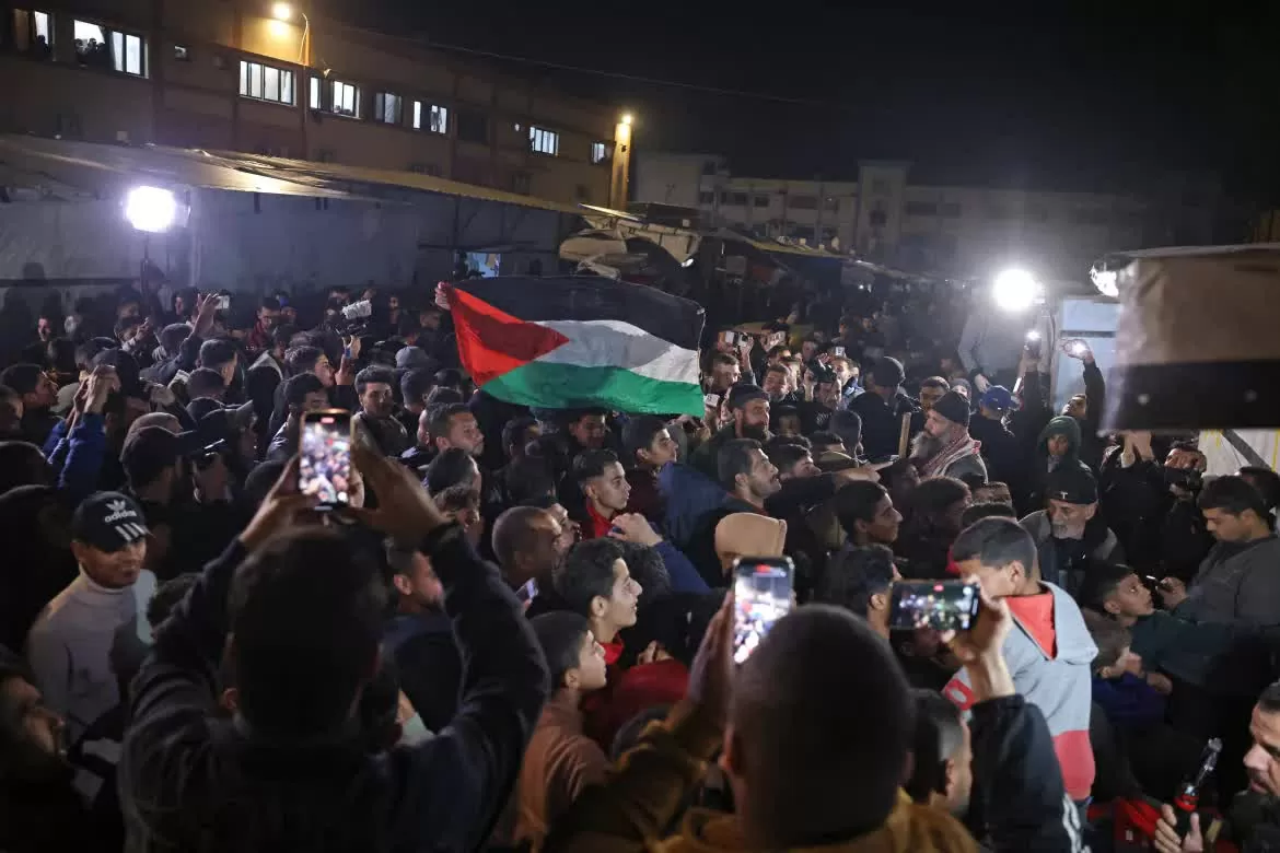 Niềm hân hoan của hàng nghìn người trên khắp Dải Gaza sau thoả thuận ngừng bắn