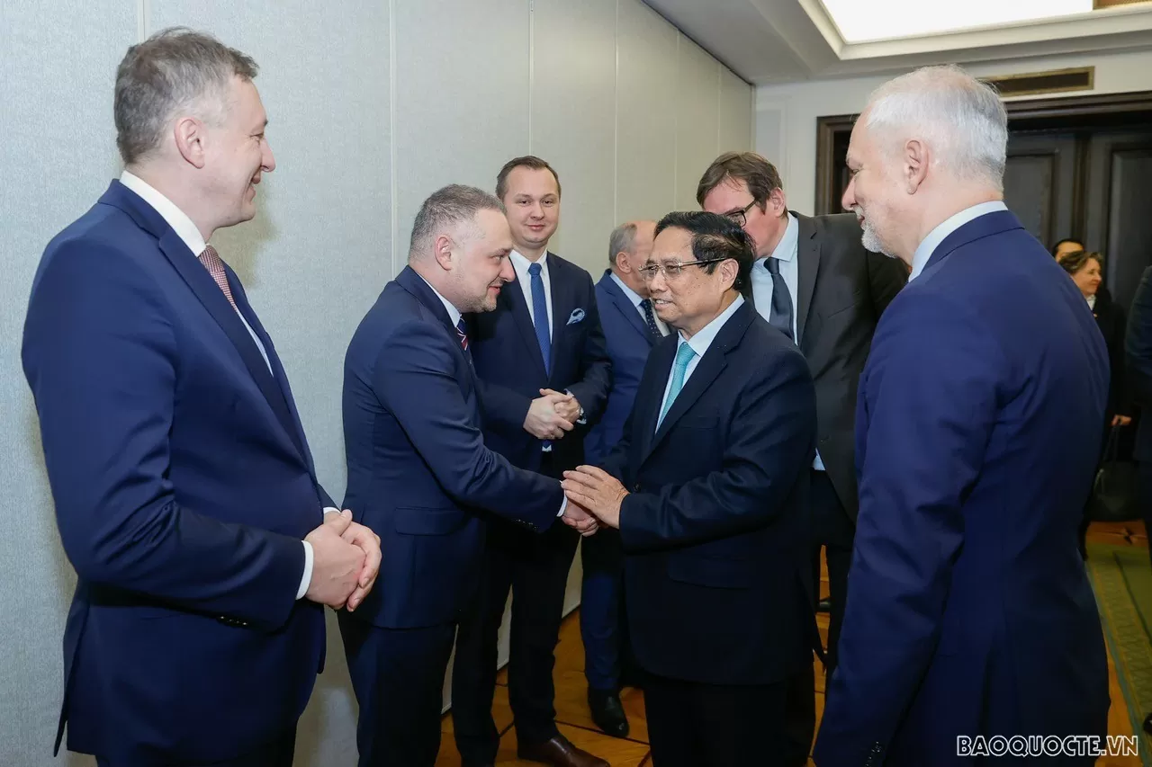 Thủ tướng Phạm Minh Chính tiếp  Nhóm Nghị sĩ Hữu nghị Ba Lan – Việt Nam