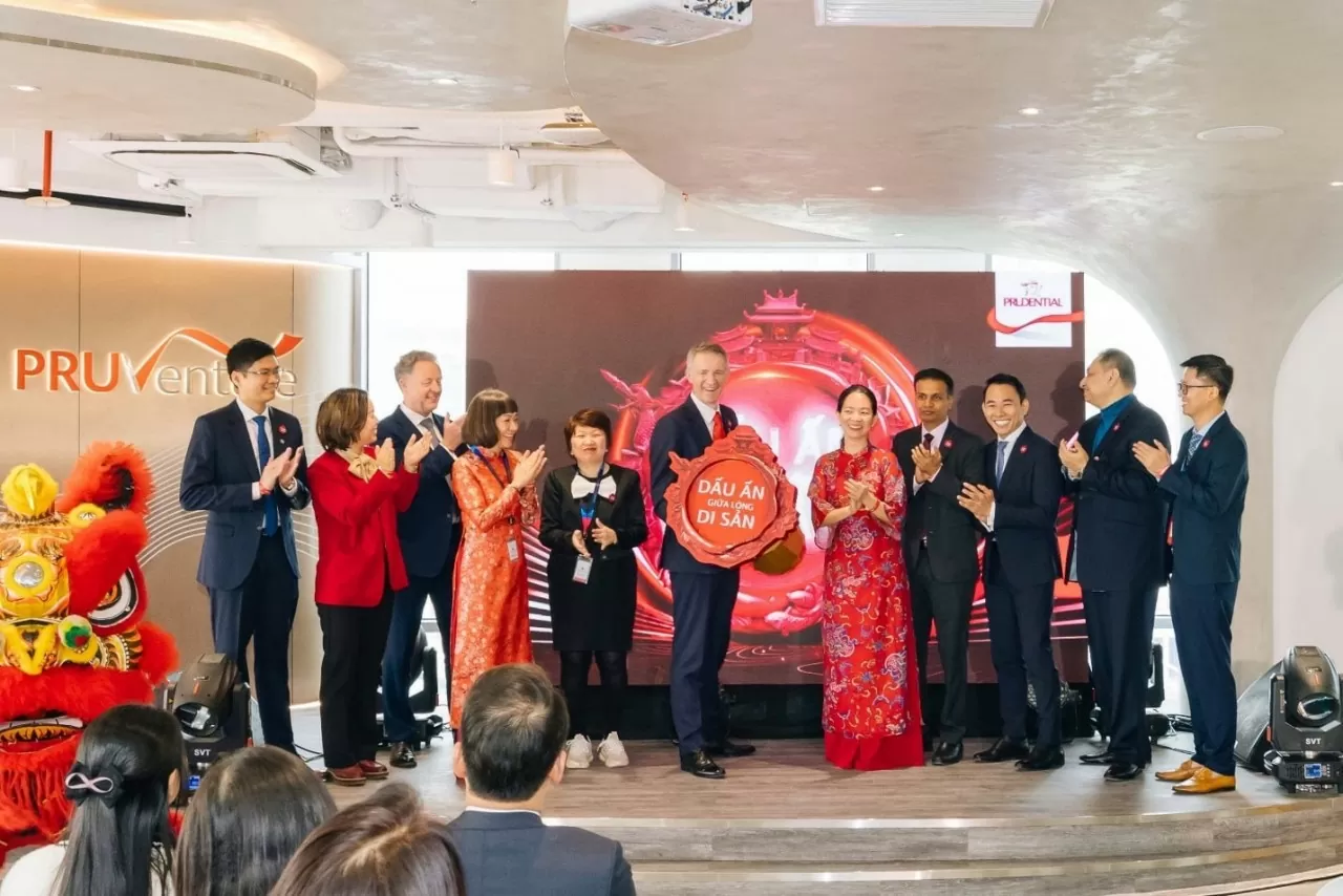 Prudential nhân rộng mô hình trung tâm chăm sóc khách hàng mới tại Lotte Mall Tây Hồ Prudential nhân rộng mô hình trung tâm chăm sóc khách hàng mới tại Lotte Mall Tây Hồ