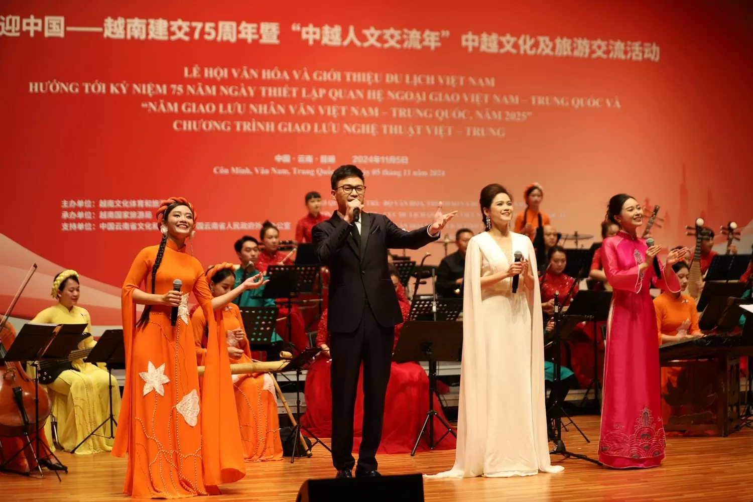 75 năm quan hệ Việt Nam-Trung Quốc: Lấy con người làm trung tâm