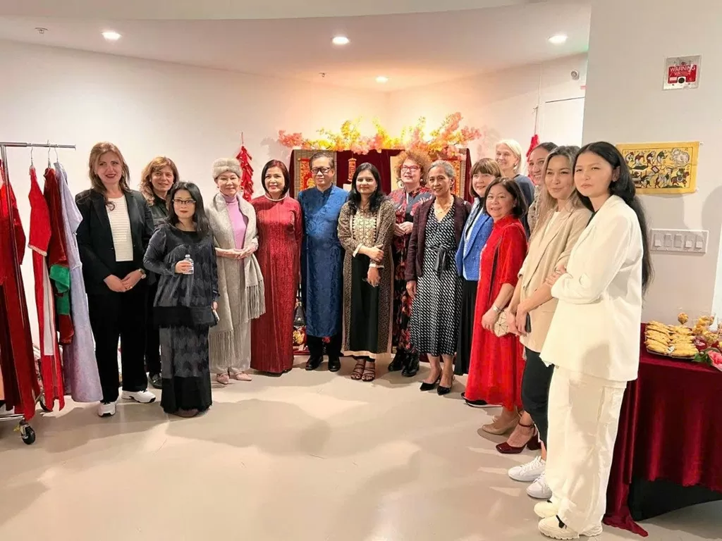 Lụa, áo dài và thủ công mỹ nghệ: Kết nối tinh hoa văn hóa Việt với thế giới từ San Francisco