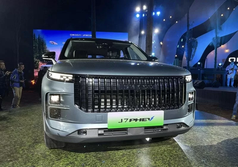 Cận cảnh Jaecoo J7 vừa ra mắt tại Việt Nam, giá từ 799 triệu đồng