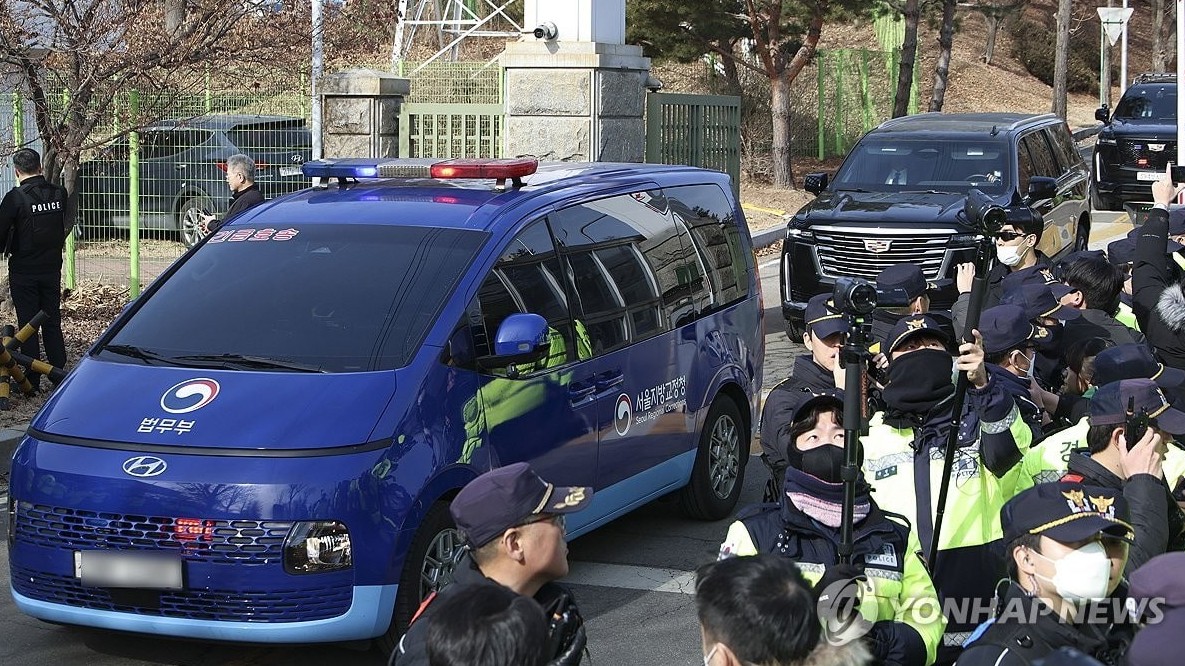 han quoc toa an ra lenh bat giam tong thong yoon suk yeol trong 20 ngay