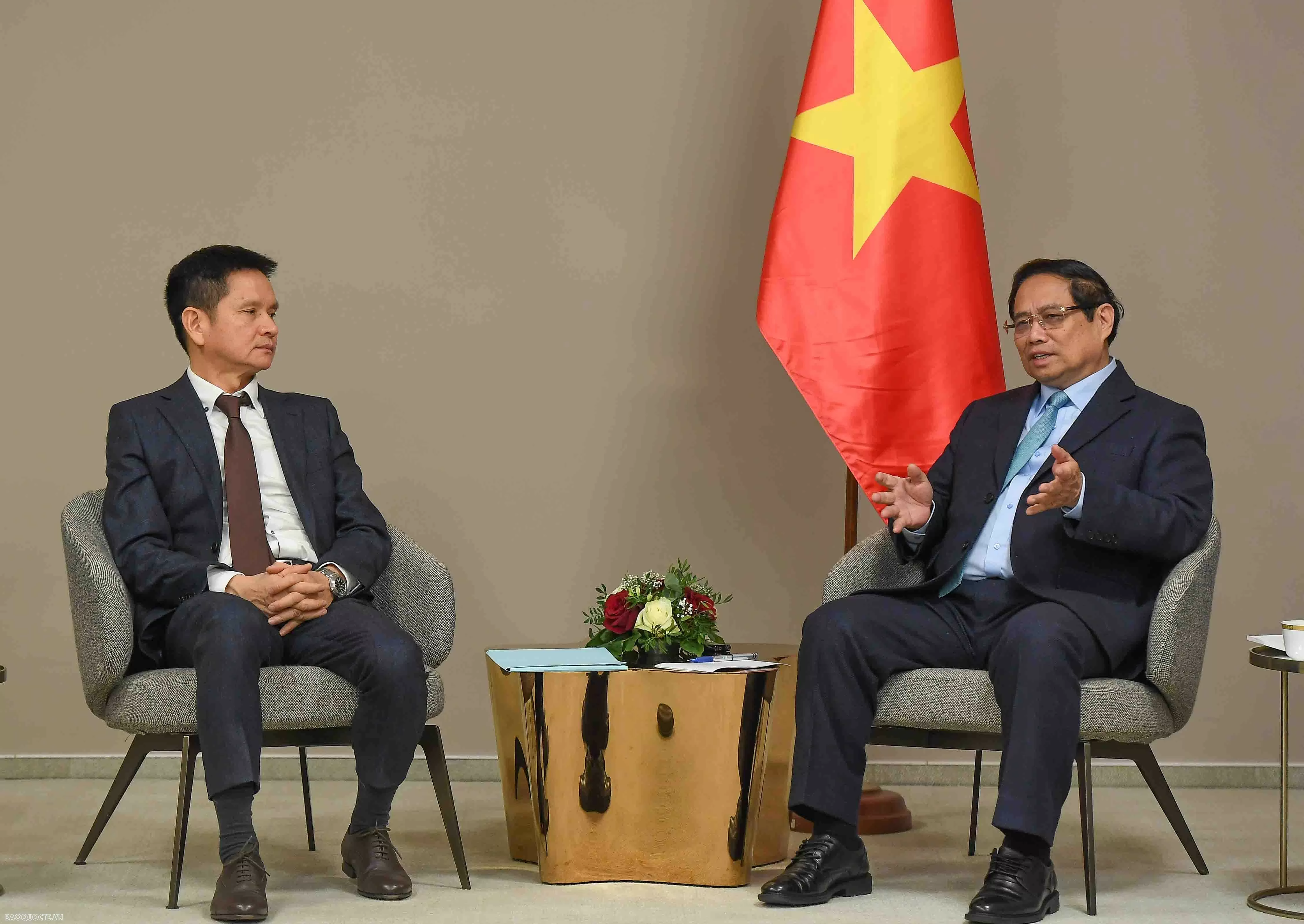 Thủ tướng tiếp 10 doanh nghiệp tiêu biểu