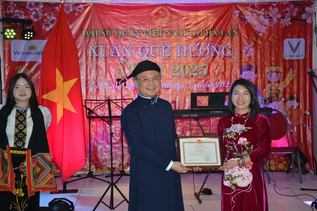 Xuân Quê hương Ất Tỵ 2025 tại Hà Lan Xuân Quê hương Ất Tỵ 2025 tại Hà Lan