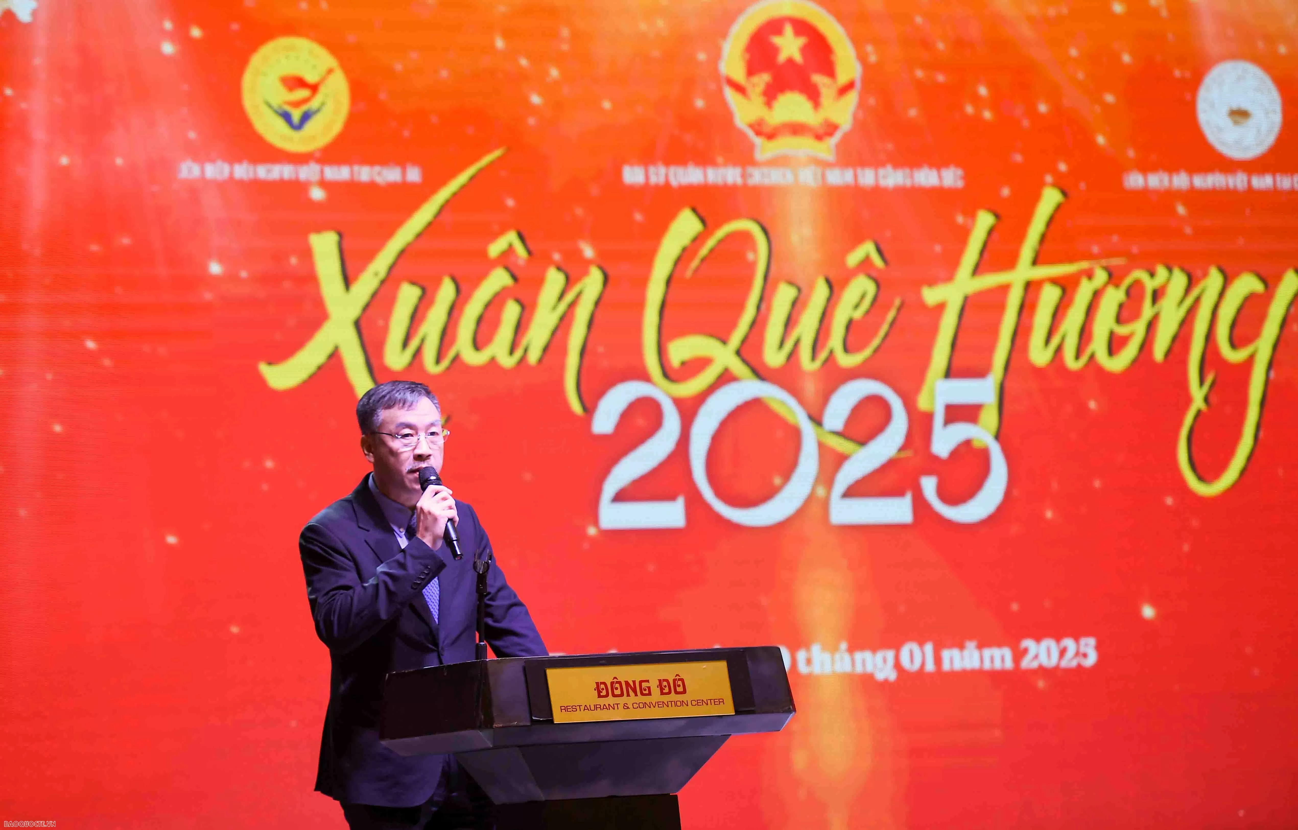 Thủ tướng Phạm Minh Chính thông tin về n=tin vui đặc biết đối với bà con ở Czech