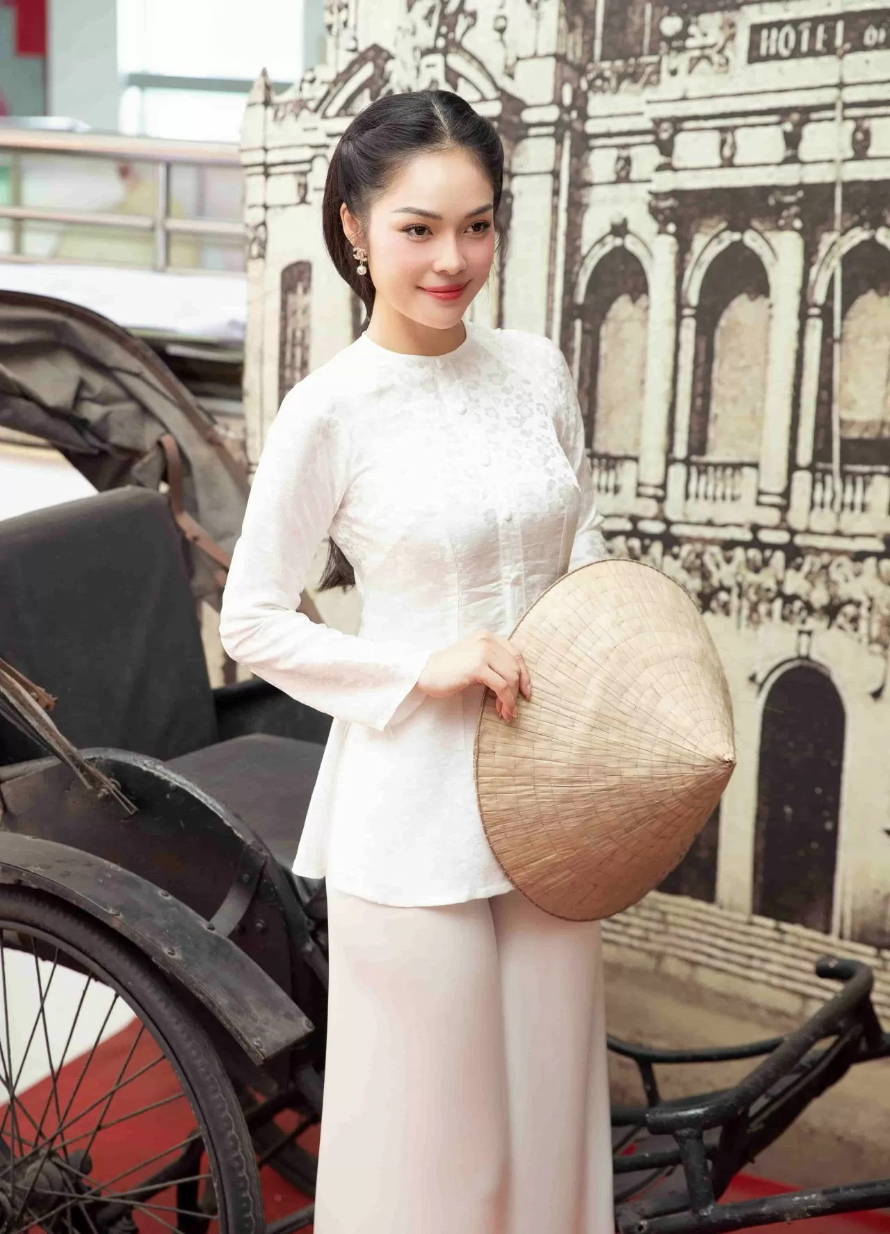 Diễn viên Dương Cẩm Lynh Diễn viên Dương Cẩm Lynh