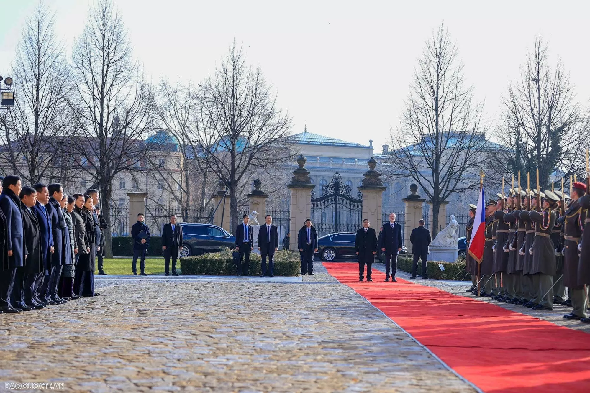 Lễ đón chính thức Thủ tướng Phạm Minh Chính thăm chính thức Czech