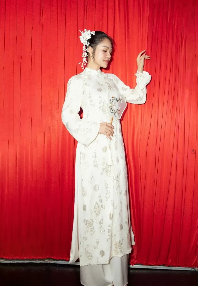 Diễn viên Dương Cẩm Lynh Diễn viên Dương Cẩm Lynh