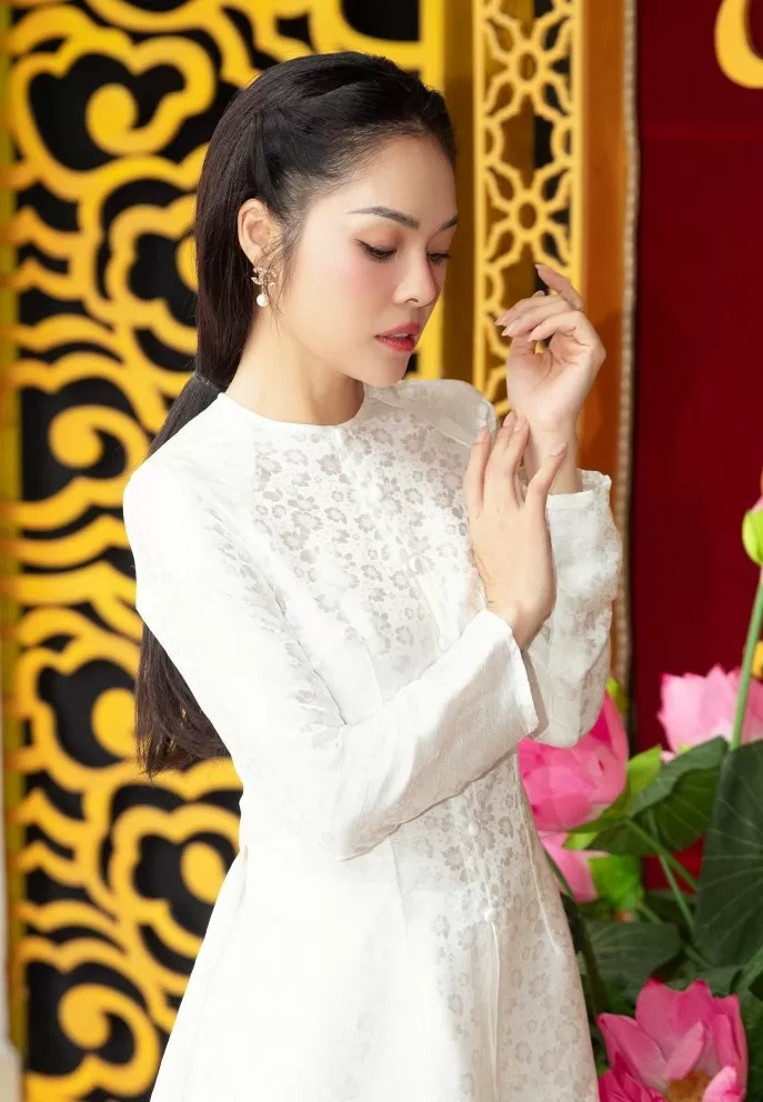 Diễn viên Dương Cẩm Lynh Diễn viên Dương Cẩm Lynh