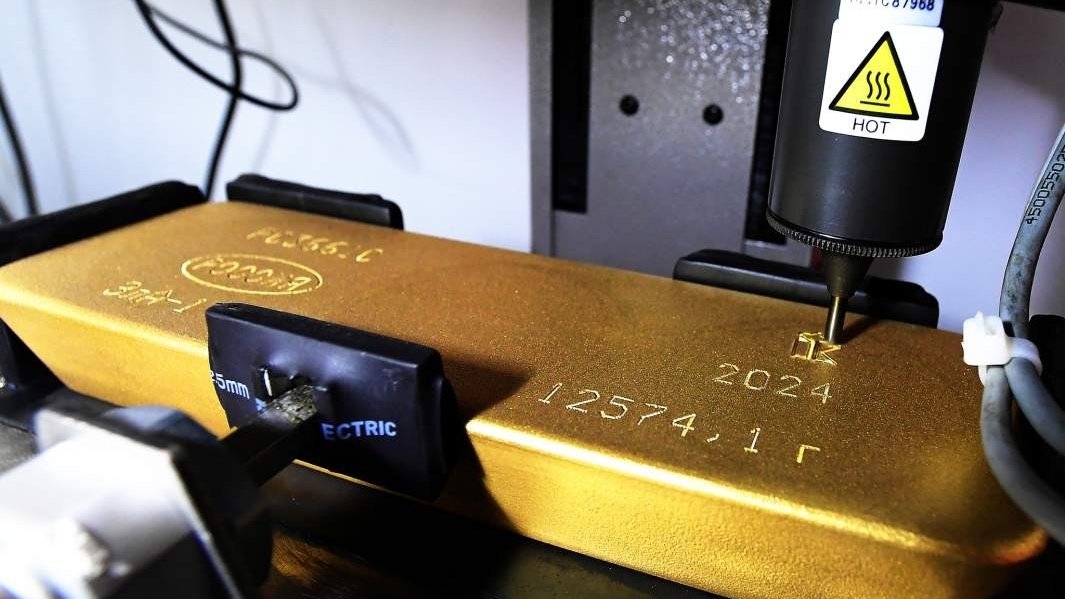 Giá vàng hôm nay 24/11/2025 không chắc chắn, mức giá hiện tại chưa khuyến khích lực mua mới, thị trường cần thêm thời gian