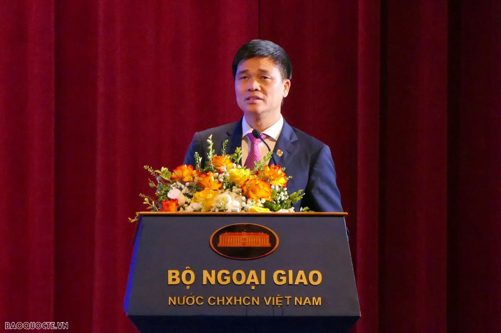 Cán bộ, công chức, viên chức, người lao động ngành Ngoại giao chung sức đồng lòng hoàn thành xuất sắc nhiệm vụ năm 2025 Cán bộ, công chức, viên chức, người lao động ngành Ngoại giao chung sức đồng lòng hoàn thành xuất sắc nhiệm vụ năm 2025
