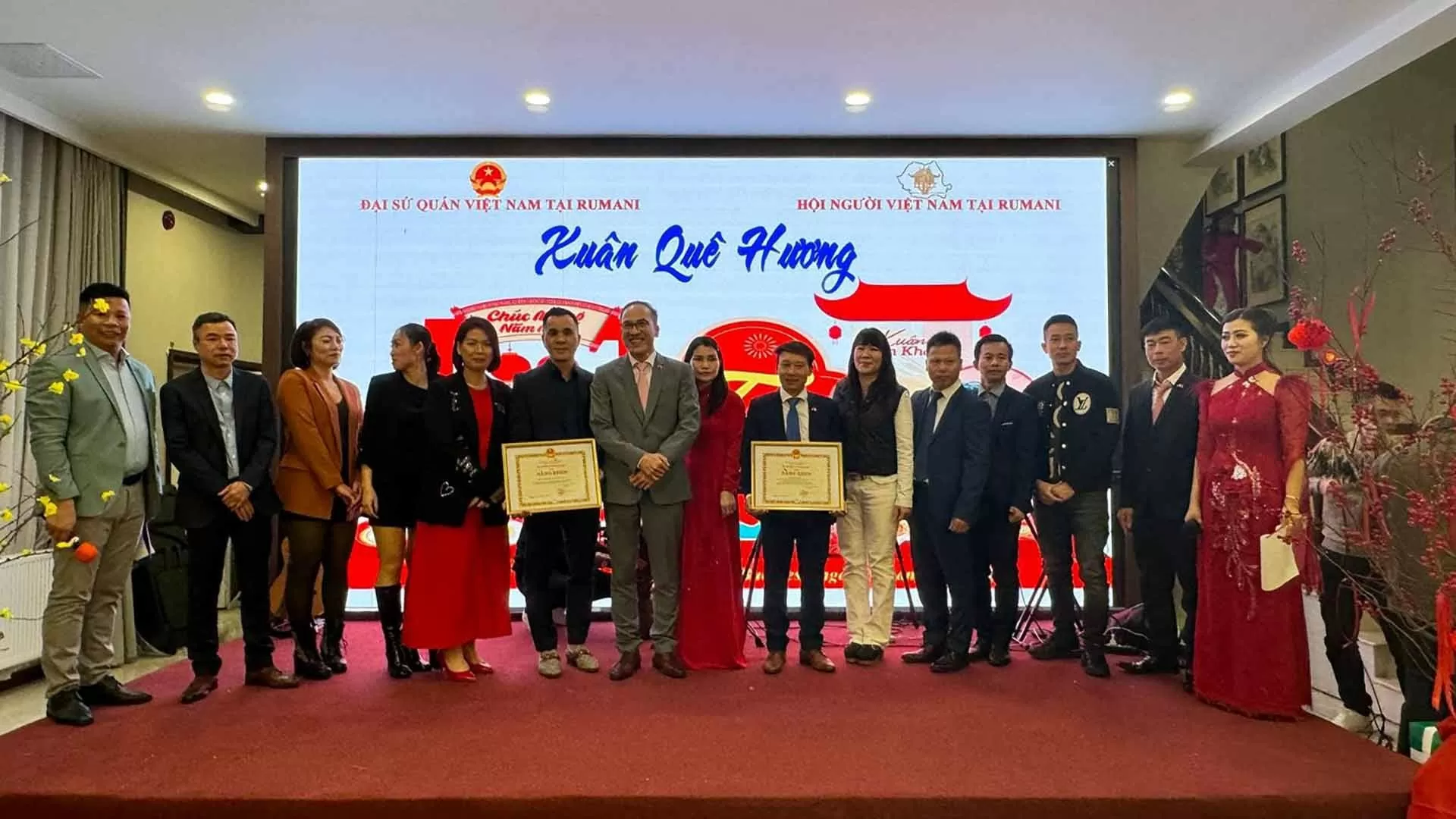 Tưng bừng đón Xuân Quê hương 2025 tại Romania Tưng bừng đón Xuân Quê hương 2025 tại Romania