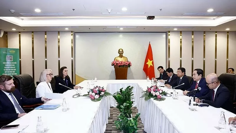 Việt Nam luôn ủng hộ những nỗ lực của cộng đồng Pháp ngữ trong ứng phó với biến đổi khí hậu