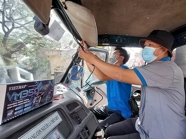 Quy định lái xe ô tô liên tục 4 tiếng phải dừng nghỉ chỉ áp dụng với tài xế lái xe nào? (Nguồn Internet)