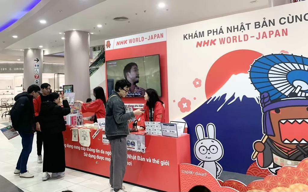 Đài NHK giới thiệu dịch vụ tiếng Việt tới đông đảo công chúng tại Việt Nam Đài NHK (Nhật Bản) giới thiệu dịch vụ tiếng Việt tới đông đảo công chúng tại Việt Nam