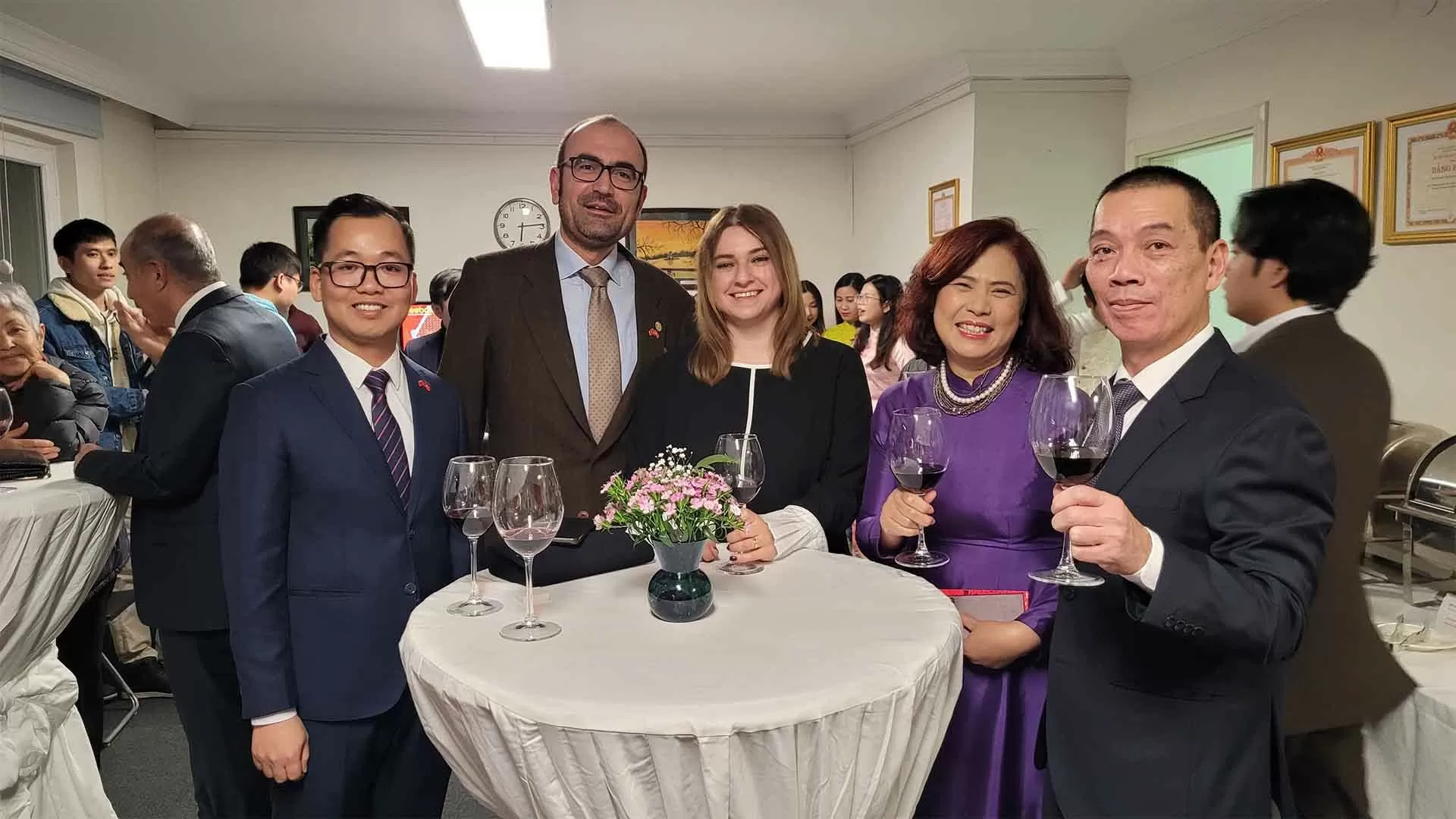 Đầm ấm chương trình Xuân Quê hương 2025 tại Thổ Nhĩ Kỳ Đầm ấm chương trình Xuân Quê hương 2025 tại Thổ Nhĩ Kỳ