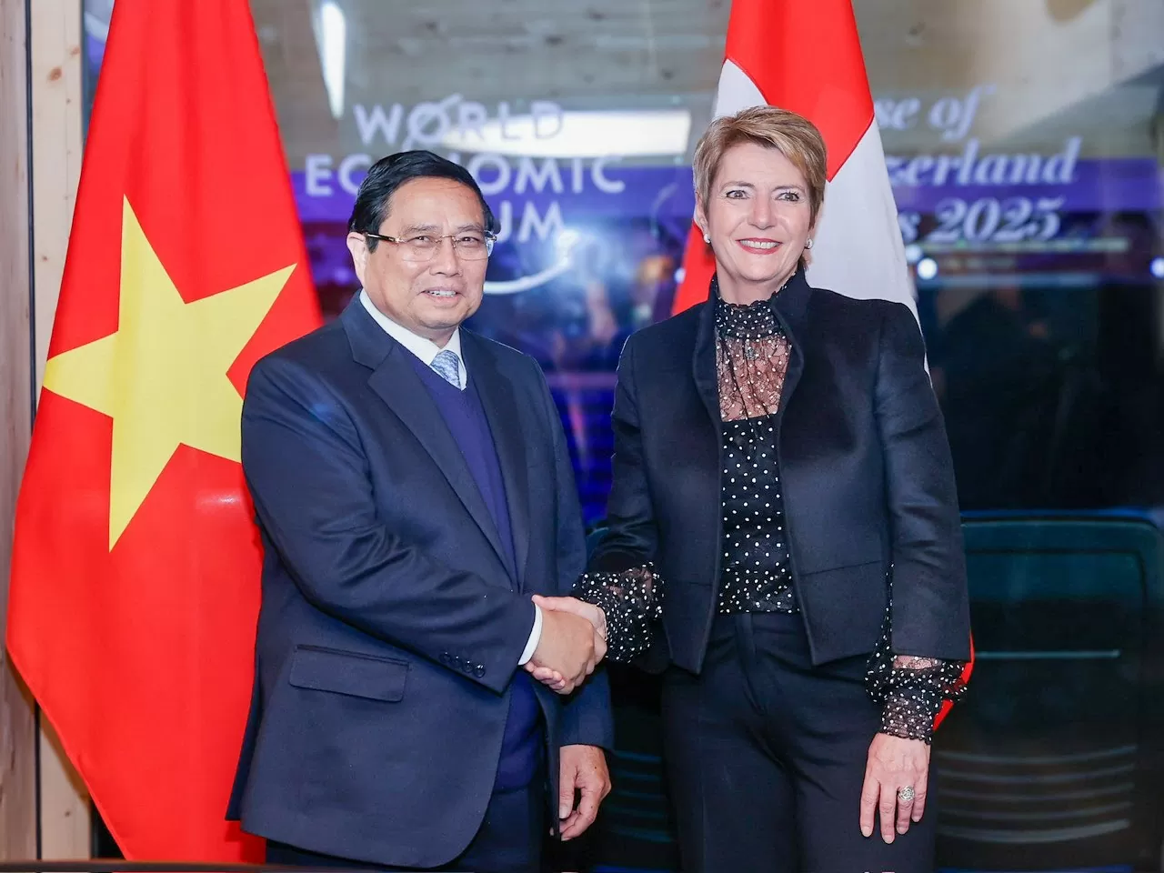 Thủ tướng gặp tổng thống Thuỵ Sỹ Truyền thông đưa đậm nét việc Việt Nam - Thụy Sỹ nâng cấp quan hệ Đối tác toàn diện