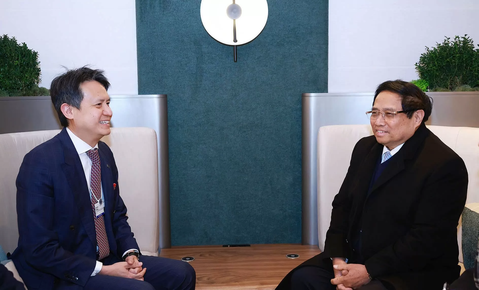 Thủ tướng Phạm Minh Chính gặp lãnh đạo các nước tham dự Hội nghị WEF Davos 2025