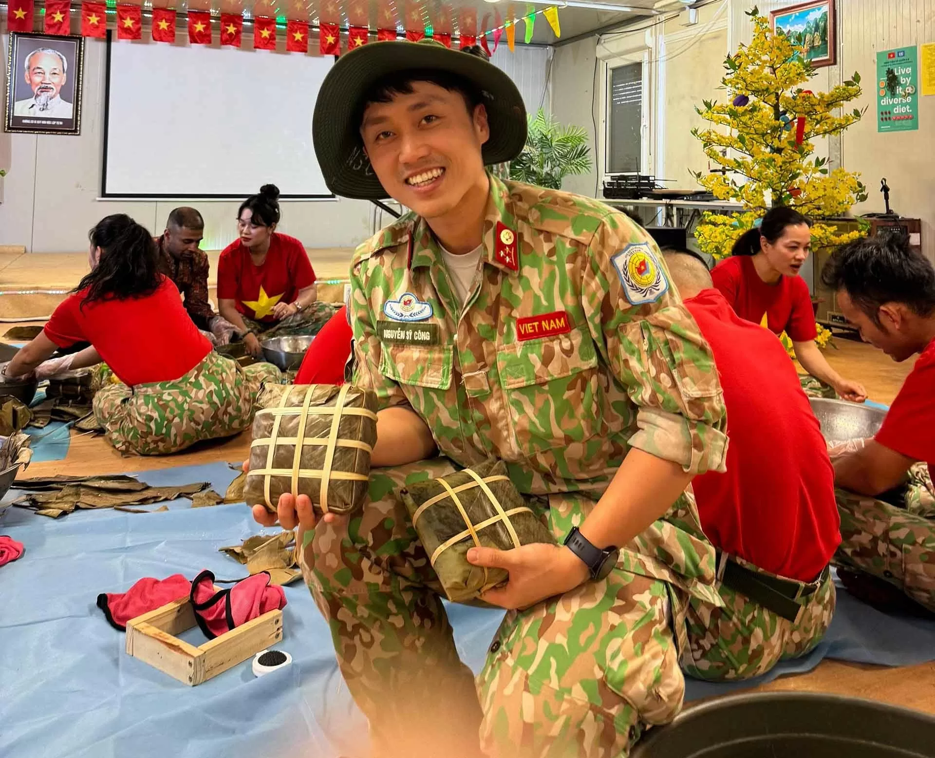 Hành trình ‘vẽ’ dáng hình đất nước