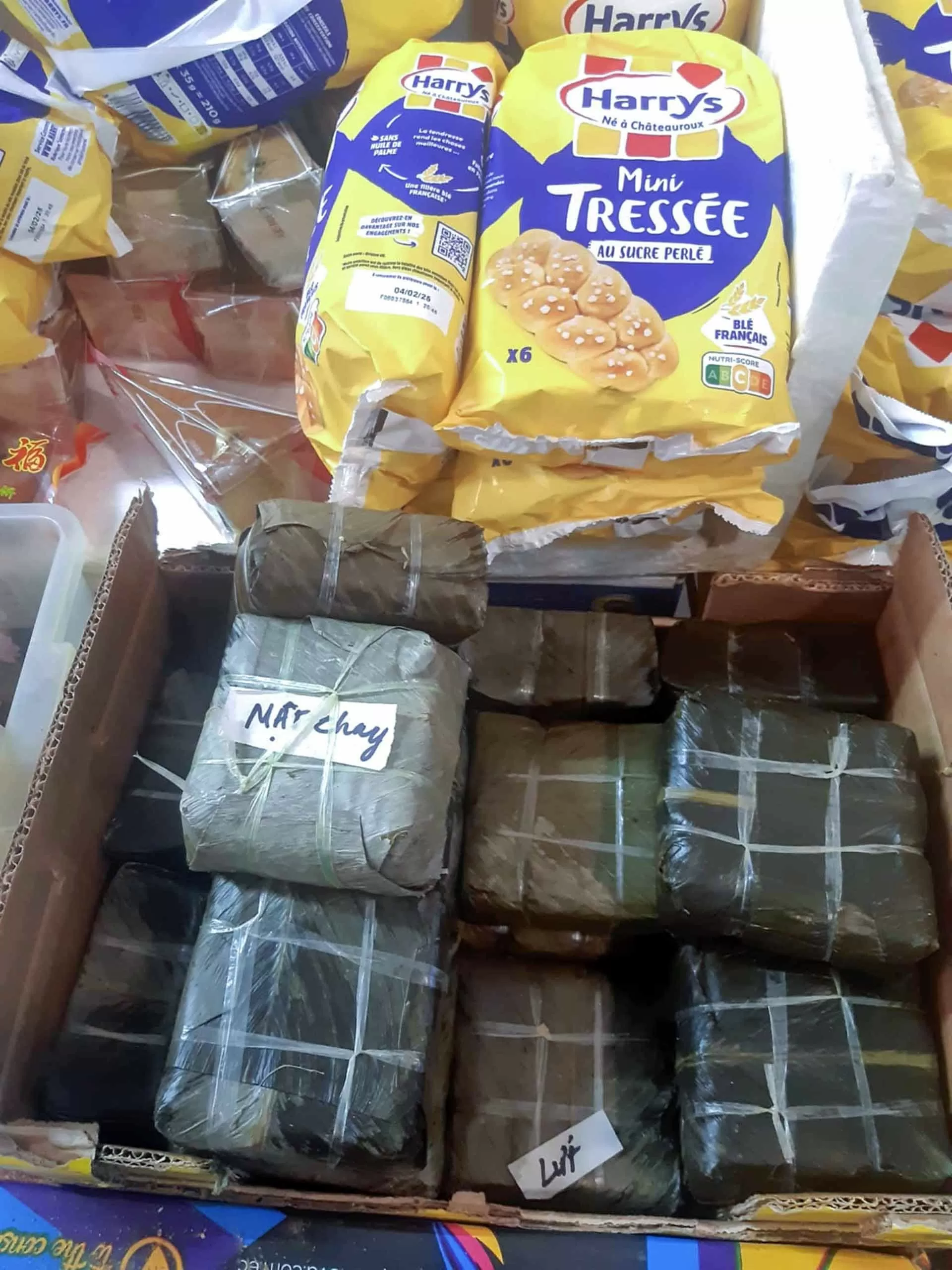 Ẩm thực, Tết cộng đồng và nỗi nhớ quê hương Ẩm thực, Tết cộng đồng và nỗi nhớ quê hương